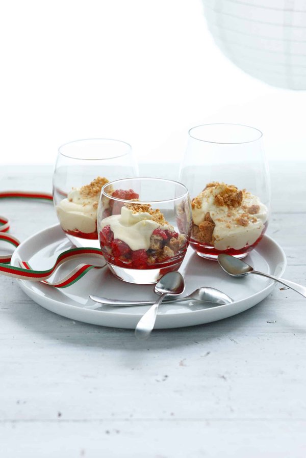 Can You Craft a Delicate Gourmet Parfait with Layered Flavors and Textures?