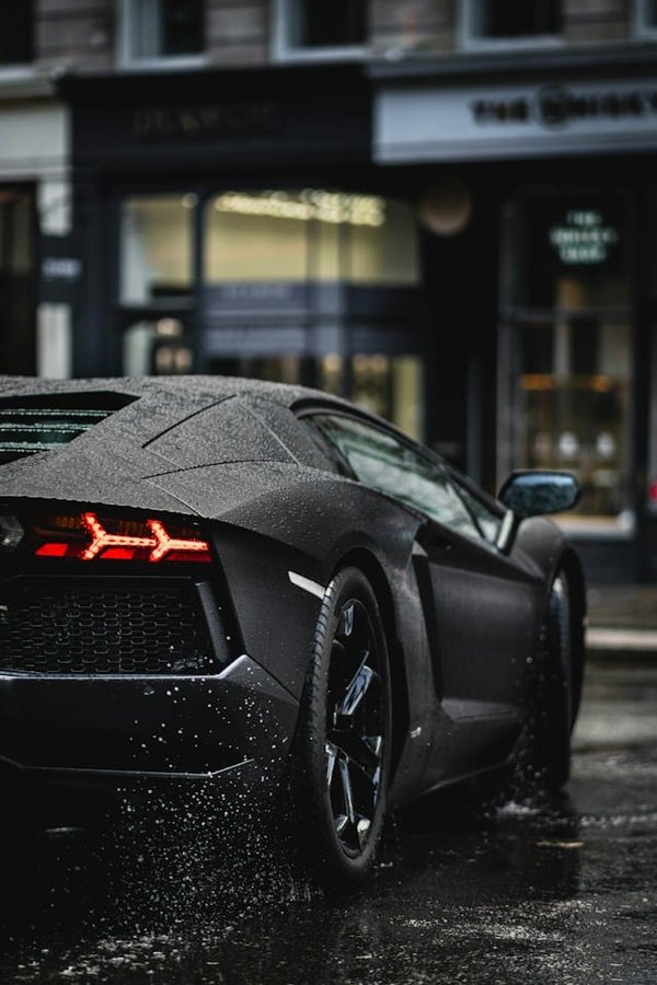How to Safely Use Your Car's Sport Mode for Enhanced Driving Experience?